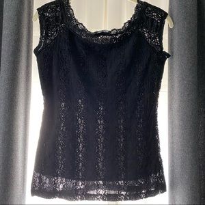 Sylvie & Madō sleeveless stretchy black lace top size small